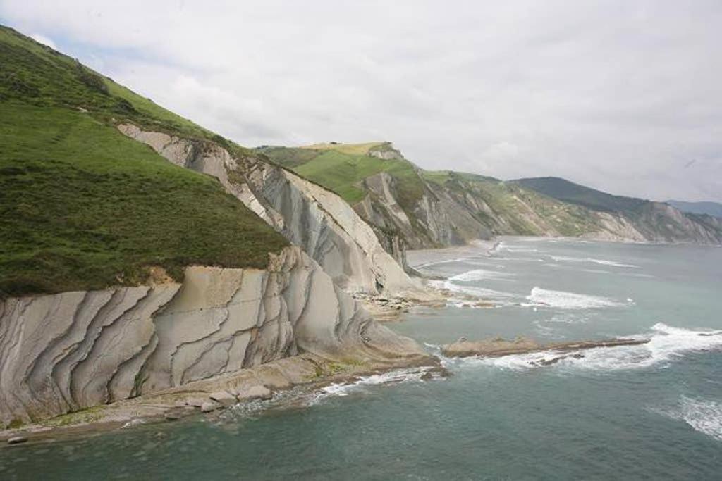 2 Habit, Sala, Terraza, Jardin, Parking Gratis Daire Zumaia Dış mekan fotoğraf